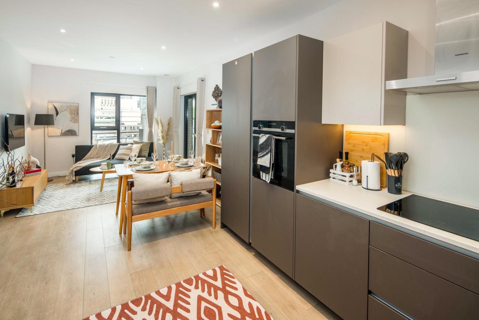Appartement 16 Minutes Walk To Eye, Shard View And Balcony Londres